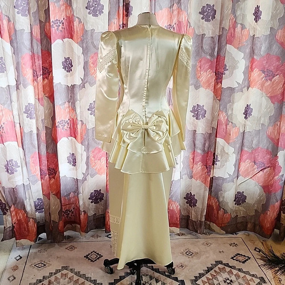 Vintage Jessica McClintock Cream Satin/Silk Wedding Formal Dress Size Small - Picture 9 of 17